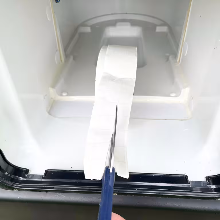 HSF Wohnmobil Toilettenschacht-Abichtungsband weiß - selbst verschweißend - 1mm x 45 mm x 10m - einfache Verarbeitung vom Wohnmobil ...