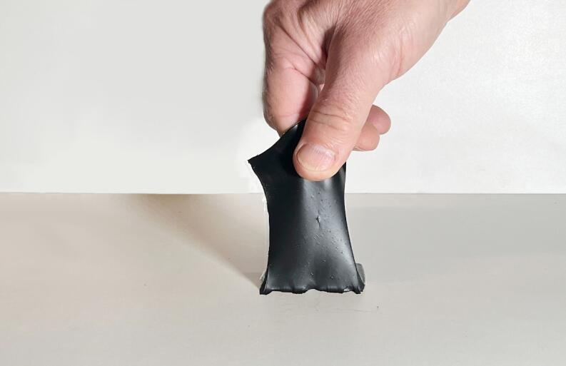 Klebedarstellung - Hochwasser-Dichband - Reißtest Anfang